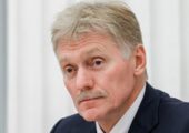 В Кремле назвали нынешнюю ставку ЦБ тормозящей российскую экономику
