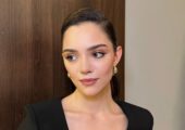 Медведева поиграла рельефными мышцами рук на видео из спортзала