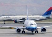 Места у окон без окон стали причиной исков к авиакомпаниям в США