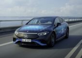 У Mercedes-Benz EQS подрастёт запас хода: марка тестирует новую твердотельную батарею