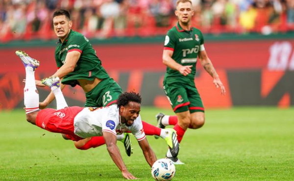 Деньги решают не все: «Зенит» и «Спартак» опозорились на старте сезона