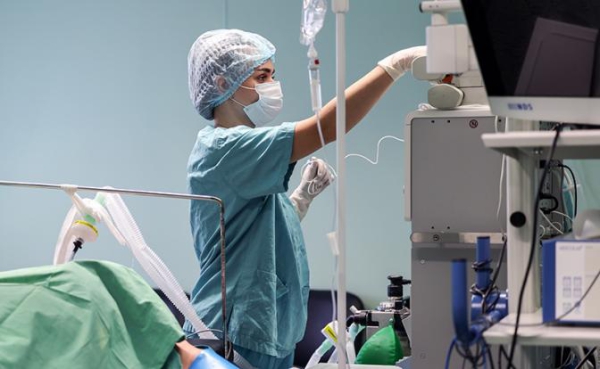 «Крепостное право» для медиков — не вариант, надо в придачу давать жилье и двойной оклад