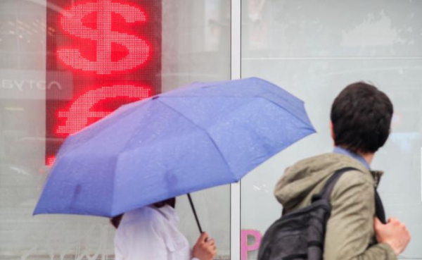 Прогноз курса доллара: санкции нужно компенсировать