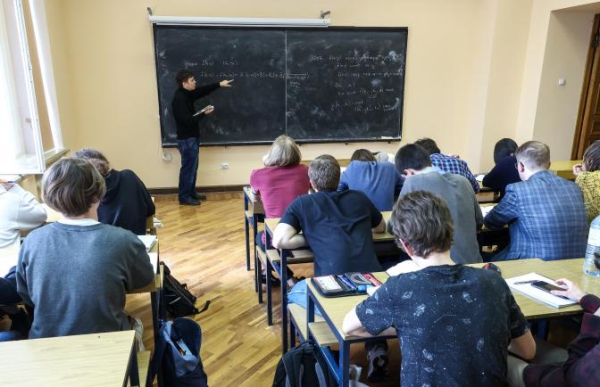 &laquo;Рынок порешает?&raquo;: Минтруда готовит списки на&nbsp;&laquo;отстрел&raquo; институтов и университетов