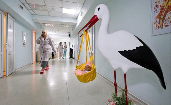 Минздрав прокомментировал сообщение о закрытии роддомов по всей России