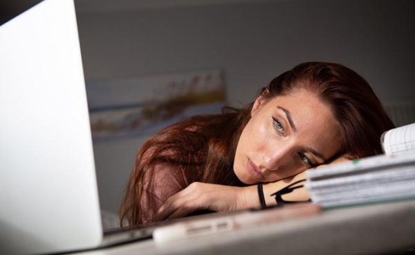 Названы психологические приемы для перехода на рабочий ритм после праздников