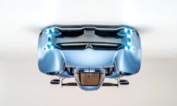 Способный ездить по потолку британский суперкар McMurtry Speirling готов к производству