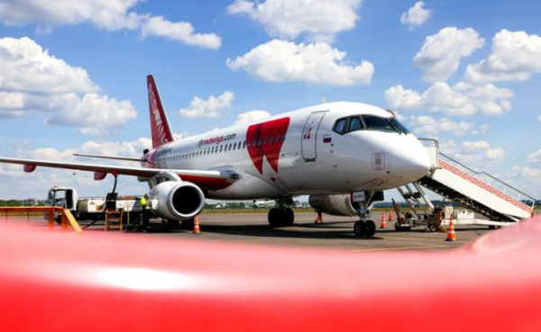 Авиаторы встали в позу: Хотим за границу летать, Тындой уже наелись!