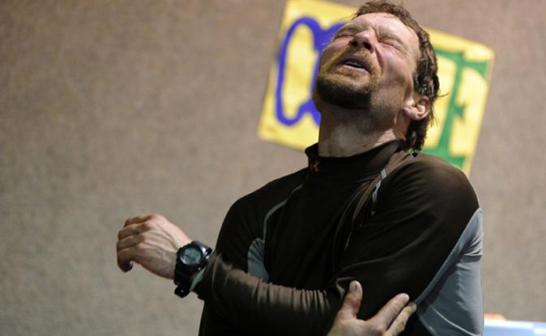 Мужчина с раком 4-й стадии назвал ночной симптом болезни Мужчина с раком 4-й стадии назвал ночной симптом болезни