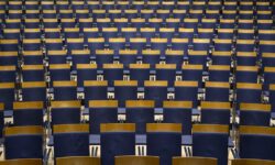 Путин и Гергиев обсудили возрождение Дирекции императорских театров в России