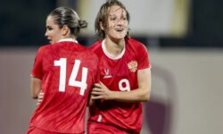 Российские футболистки вернулись домой из охваченного войной региона