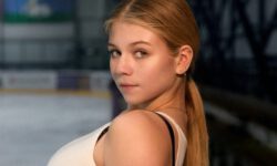 Из Трусовой не получилась куколка, несмотря на старания визажистов