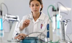 Сибирские химики разработали фильтр для защиты от солнца