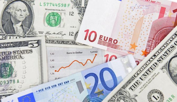 Эксперт сделал прогноз курса доллара после старта военной операции США в Иране