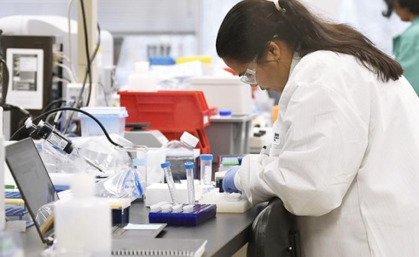 «Корона» крепко порадовала фармацевтов-барышников: Онищенко назвал еще 7 вирусов-кандидатов на обогащение «Биг фармы» «Корона» крепко порадовала фармацевтов-барышников: Онищенко назвал еще 7 вирусов-кандидатов на обогащение «Биг фармы»