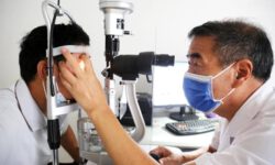 Медицинская реформа: Пекин решил, как сделать здравоохранение доступным для 1,4 млрд китайцев