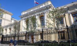 Бизнес стремится к ставке в 10%, но Банк России не торопит события