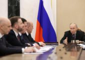 Почему допущено такое отставание? Путину надоел «изюм из булки», которым его потчуют министры