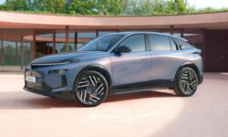 Lancia Gamma возродилась в формате электрифицированного кроссовера