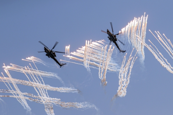 МАКС закрыт: Гражданских самолетов на экспорт у нас нет, а военные и так улетают со свистом МАКС закрыт: Гражданских самолетов на экспорт у нас нет, а военные и так улетают со свистом