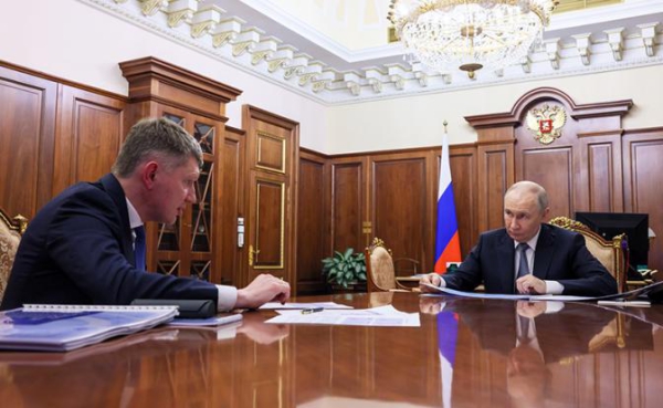 «Экономика пошла в рост»: Министр Решетников первым отчитался перед Путиным об улучшении жизни в России «Экономика пошла в рост»: Министр Решетников первым отчитался перед Путиным об улучшении жизни в России