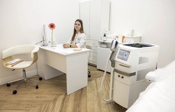 Можно&nbsp;ли делать лазерную эпиляцию летом?