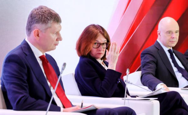 Не мы такие, жизнь такая: Минэконом, Минпромторг и Минфин пытаются оправдаться перед Путиным