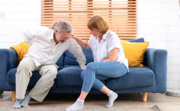 Россиянам назвали лучшие способы снять боль в спине Россиянам назвали лучшие способы снять боль в спине