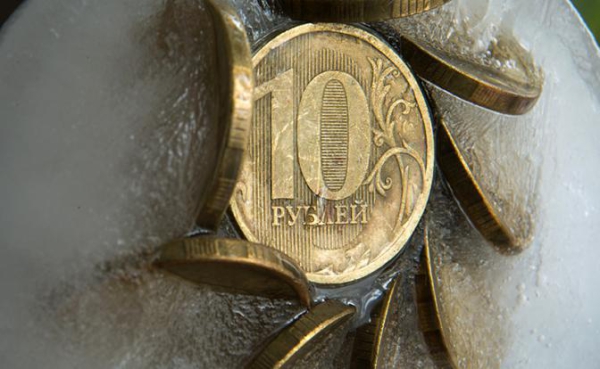 С блокировкой счетов надо что-то делать: КПРФ предложила свой вариант&nbsp;&mdash; двое суток, не больше