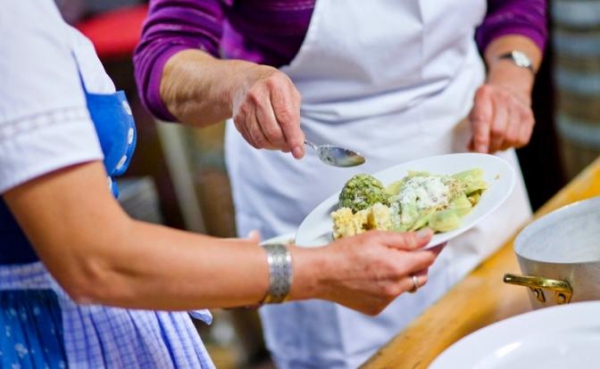 Врач назвала неочевидные блюда, которые опасно есть на ужин Врач назвала неочевидные блюда, которые опасно есть на ужин